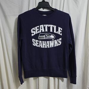 Seattle Seahawks Mens Navy Sweatshirt w/ Team Logo. Large